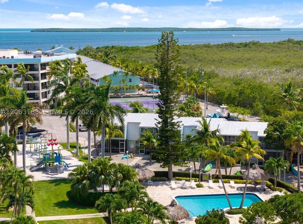 1500 Ocean Bay Dr, Key Largo, FL 33037