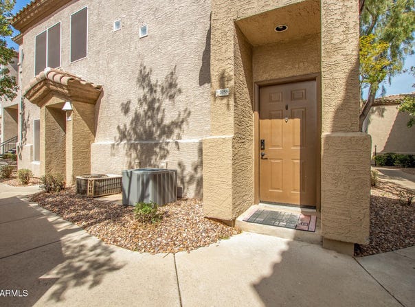 3236 E CHANDLER Boulevard, Phoenix, AZ 85048