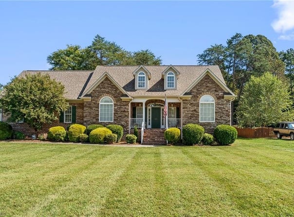 5363 Graycliff Lane, Clemmons, NC 27012