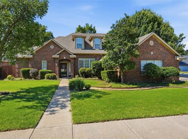 4328 Harrogate Drive, Norman, OK 73072
