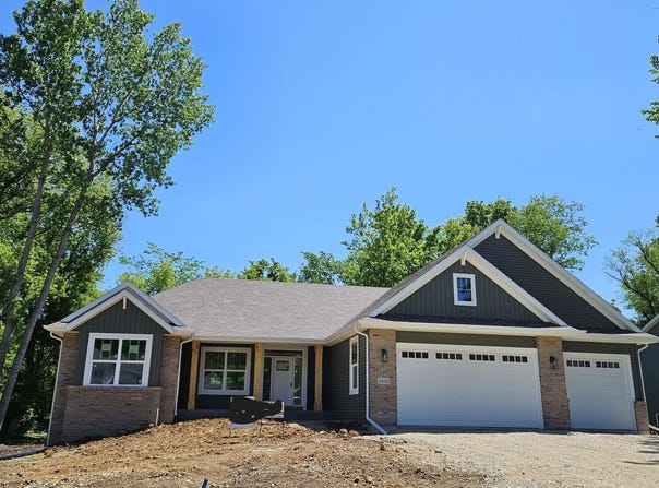 6010 SQUIRREL Run, LOVES PARK, IL 61111