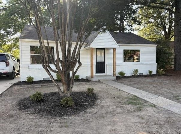 1612 S Porter, Stuttgart, AR 72160