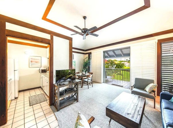 2253 POIPU RD, Koloa, HI 96756