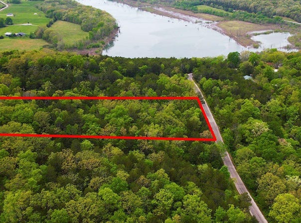 Catfish Street, Kissee Mills, MO 65680