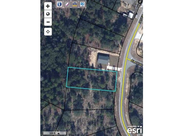 JANET Circle, CHIPLEY, FL 32428