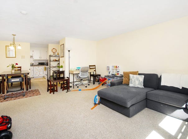 773 Massachusetts Ave, Boxborough, MA 01719