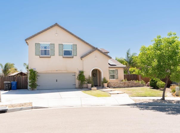 1128 Caddie Loop, Lemoore, CA 93245