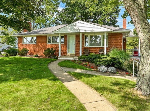 401 N Pine Cir, Pine Twp, PA 15044