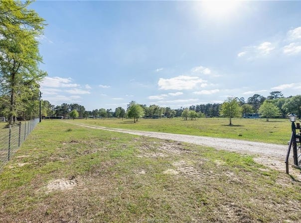 5890 Magan Road, Waller, TX 77484