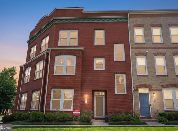 8925 QUARRY Road, MANASSAS, VA 20110