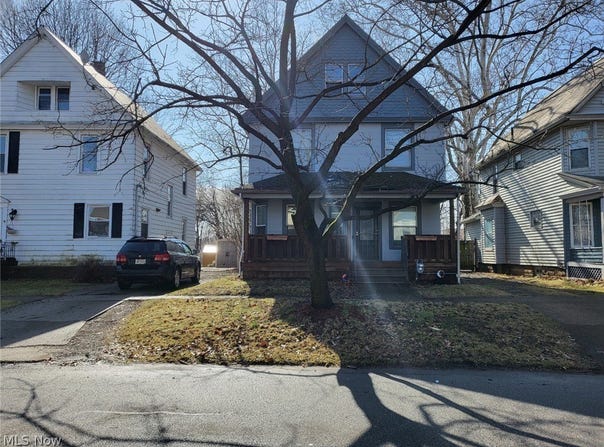 261 Harrison Street, Elyria, OH 44035