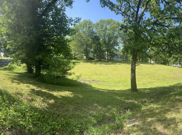 Benton Street, Warsaw, MO 65355