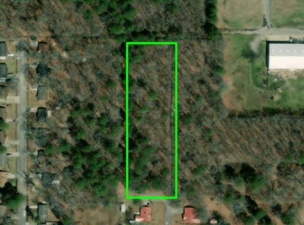 Crownwood Dr, Pine Bluff, AR 71603