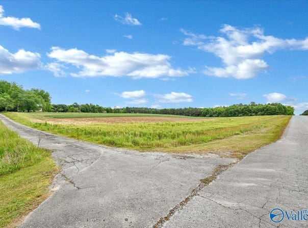 900 County Road 1466, Cullman, AL 35055