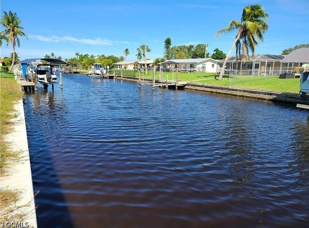 5275 Tiffany Court, Cape Coral, FL 33904