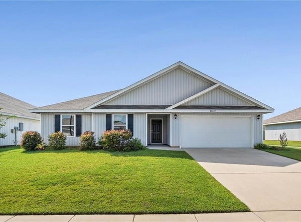 20603 Mercury Drive, Robertsdale, AL 36567