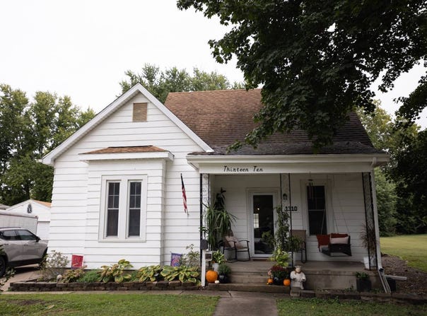 1310 S Clay Avenue, Jacksonville, IL 62650