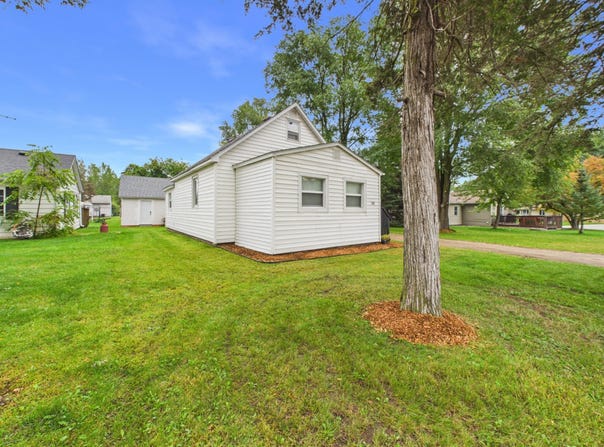130 4th Avenue S, Foley, MN 56329