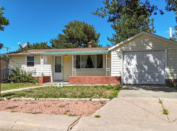 1215 Eaton St, Brush, CO 80723