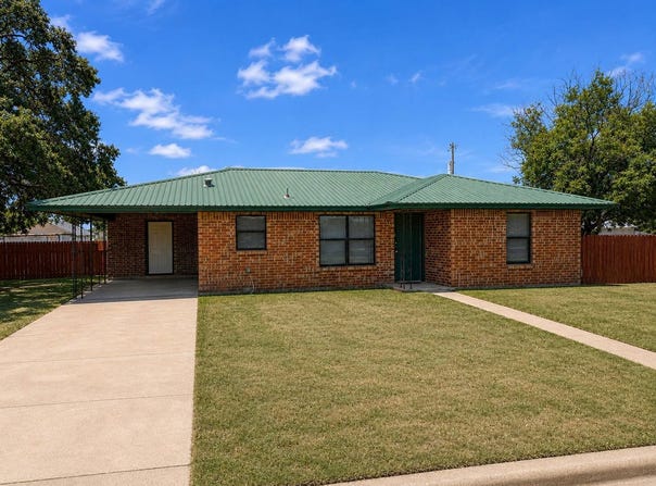 1 E Blanchard, Eden, TX 76837