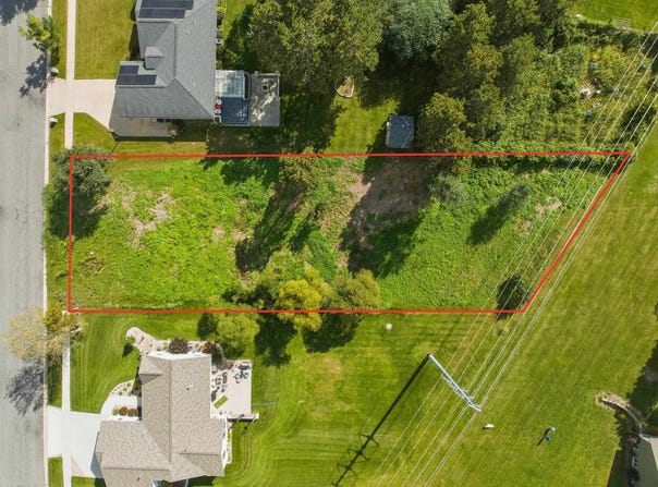 2612 Dorn lot: 38, Portage, WI 53901