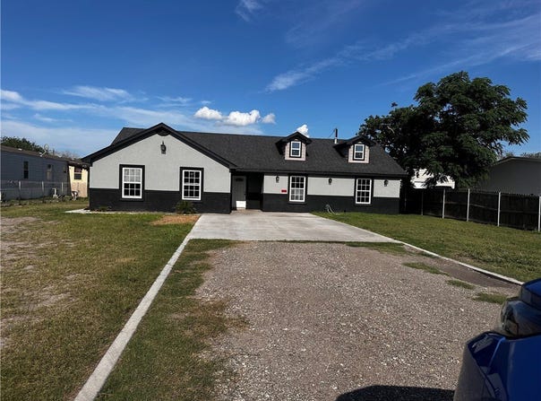4516 Pecos, Robstown, TX 78380