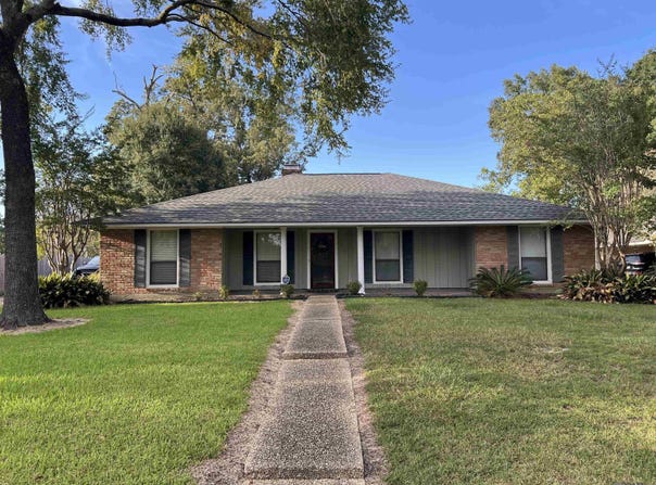 13721 Willowridge Ave, Baton Rouge, LA 70817