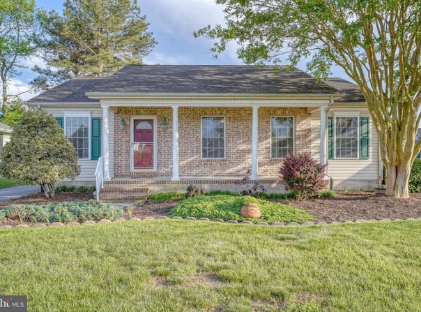 37795 E POND Circle, SELBYVILLE, DE 19975