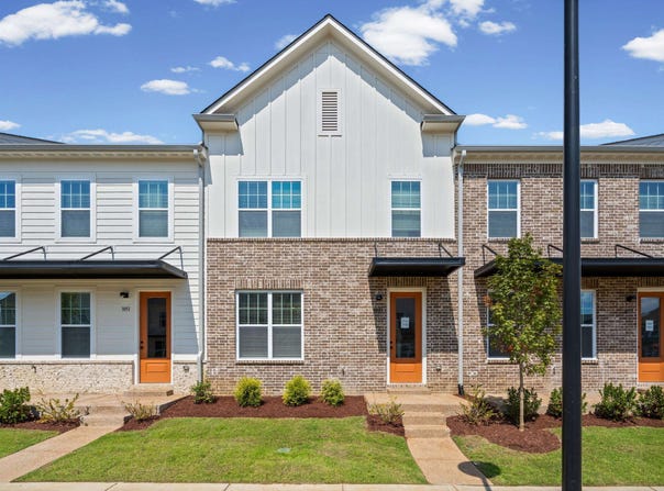 3053 PORTAGE Dr, Bartlett, TN 38135