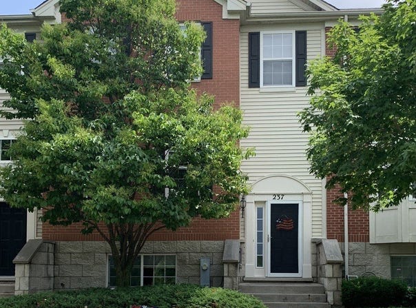 237 Jackson Street, Gilberts, IL 60136