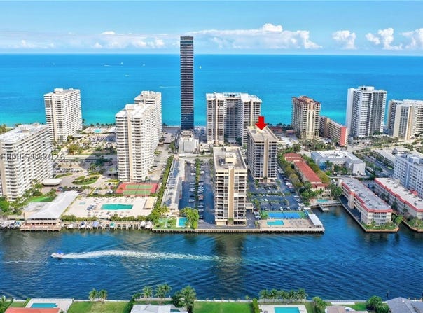 2017 S Ocean Dr, Hallandale Beach, FL 33009