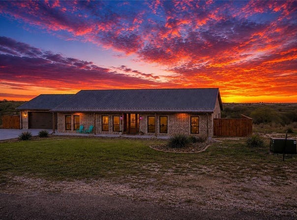 642 Nakishwana, Sandia, TX 78383