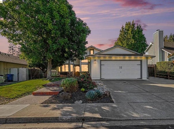 4150 Sequoia Dr, Oakley, CA 94561