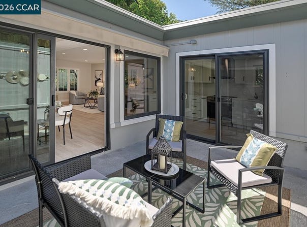 1517 Oakmont Dr, Walnut Creek, CA 94595