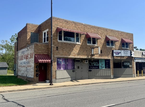 4683 Broadway, Gary, IN 46409