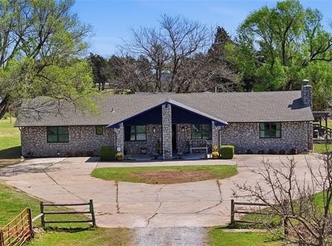 1587 County Road 5244, Hominy, OK 74035