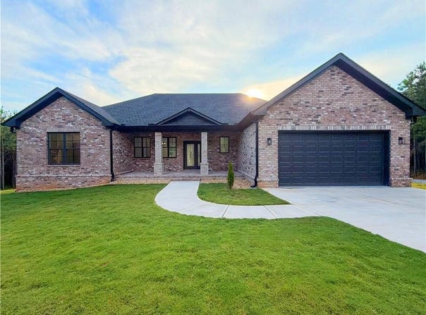 357 Bagley Road, Forsyth, GA 31029