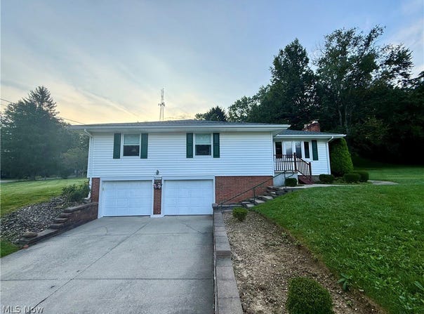 4205 Marks Avenue, Rootstown, OH 44272