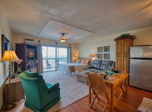 355 ORCHID MANOR, Hilo, HI 96720