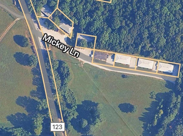 100-124 Mickey Ln, Tupelo, MS 38826