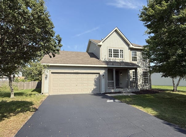 1441 BlueStem Lane, Minooka, IL 60447