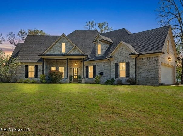 1808 Malone Road, Nesbit, MS 38651