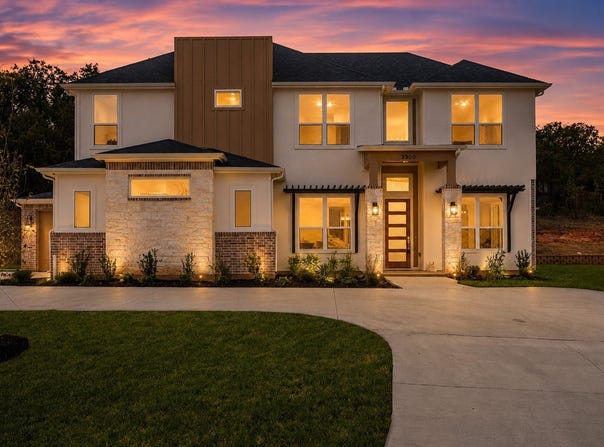 3300 Olympia Fields Drive, Burleson, TX 76028