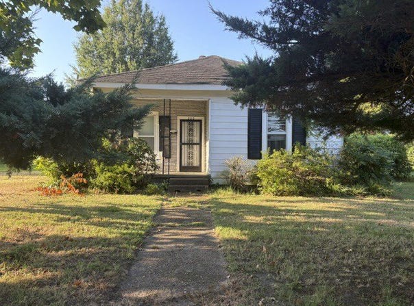 205 W Speedway, Trumann, AR 72472
