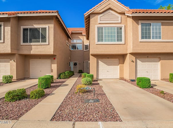 1633 E LAKESIDE Drive, Gilbert, AZ 85234