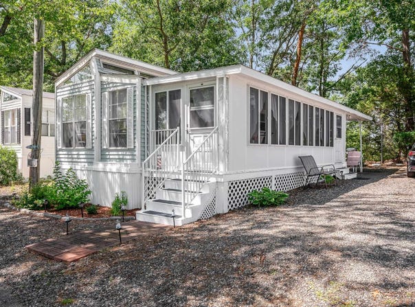 308 Route 286, Seabrook, NH 03874
