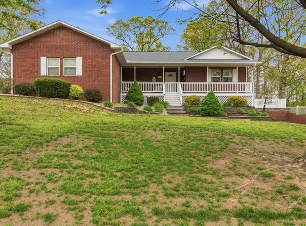 2610 Kody Drive, West Plains, MO 65775