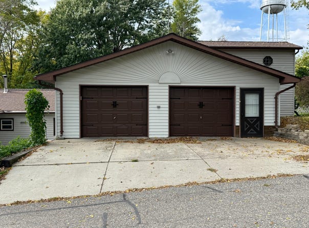 124 E Saint Paul Street, Darwin, MN 55324