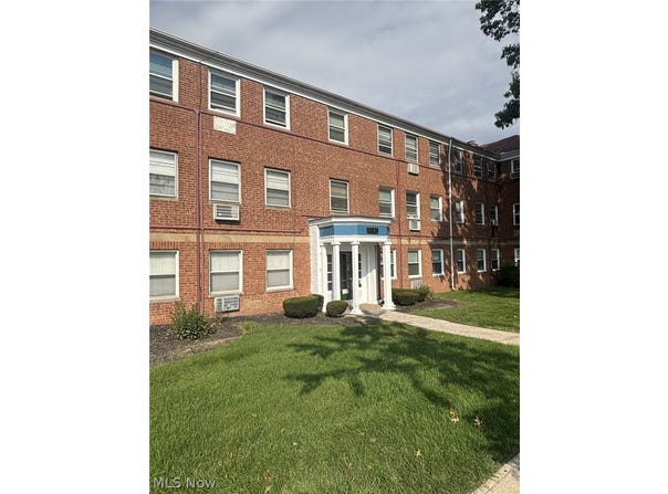 13829 Cedar Road, South Euclid, OH 44118