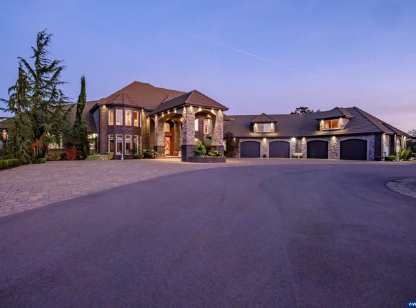 2554 Cole Rd S, Salem, OR 97306
